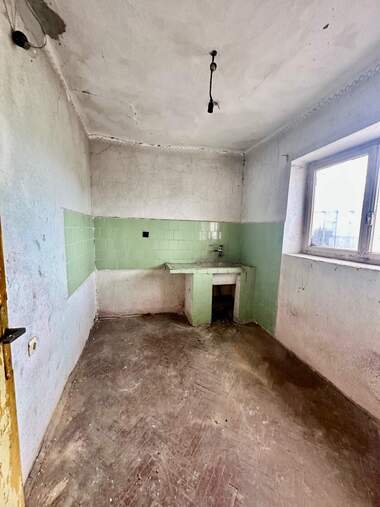 Продажба - Къща в Черни Връх,  Бургас