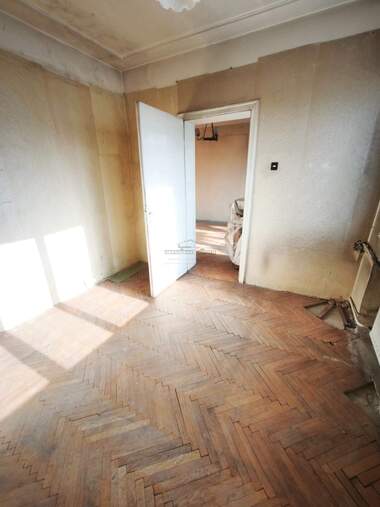 Verkauf - Wohnung in Zentar,  Pernik