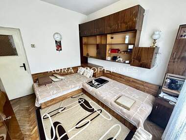 For sale - Apartment in Center,  Razgrad