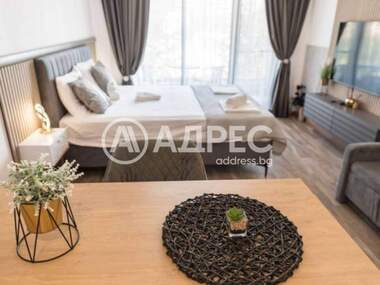 Vânzare - Apartament în Sfinții Constantin și Elena,  Varna