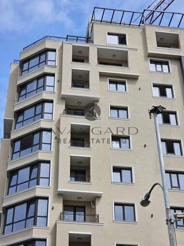 Продажба - Апартамент в Център,  Пловдив
