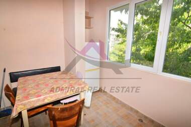 Închiriere - Apartament în Ceaîka,  Varna