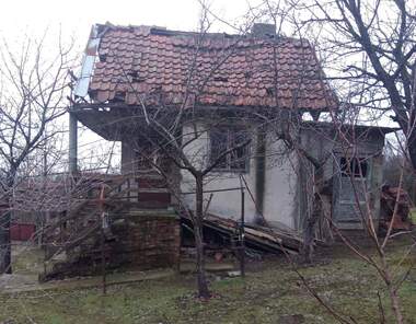 For sale - House in Izhod Ruse - Sofia,  Ruse