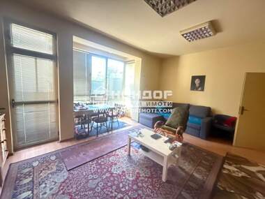 Vânzare - Apartament în Trakia,  Plovdiv