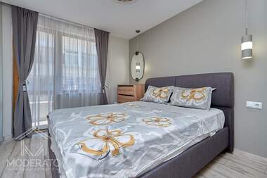 Vânzare - Apartament în Țentăr,  Burgas