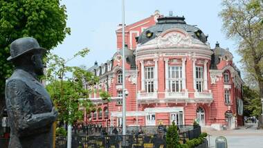 Продажа - Квартира в Операта,  Варна