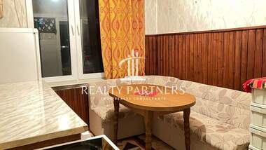 Продажба - Апартамент в Изток,  Перник