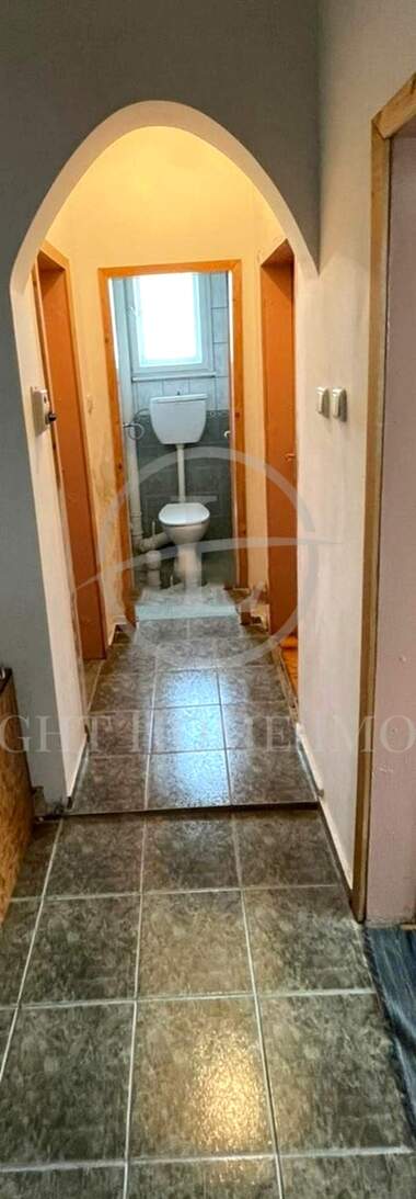 For sale - Floor of a house in Proslav,  Plovdiv