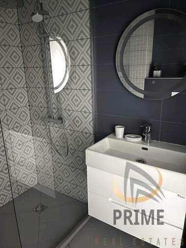 Închiriere - Apartament în Slaveîkov,  Burgas