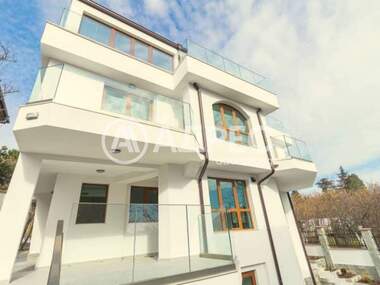 Vânzare - Apartament în Evksinograd,  Varna