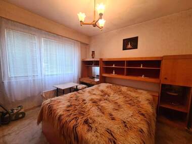 Vânzare - Apartament în Liuben Karavelov,  Haskovo