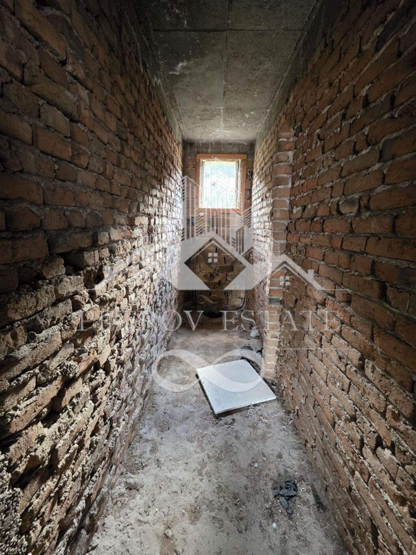 Floor of a house in Velingrad, Pazardjik – photo 7