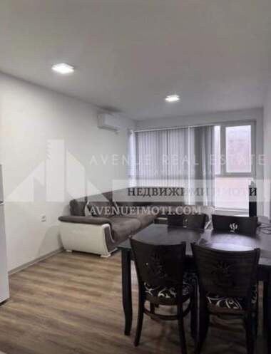 Продажба - Апартамент в Тракия,  Пловдив