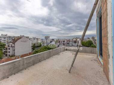 For sale - Apartment in Cveten kvartal,  Varna