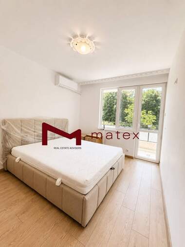 For sale - Apartment in Liatno kino Trakia,  Varna