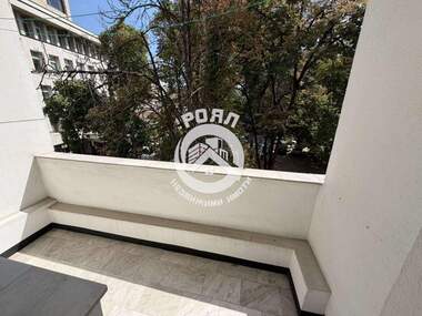Închiriere - Apartament în Center,  Plovdiv