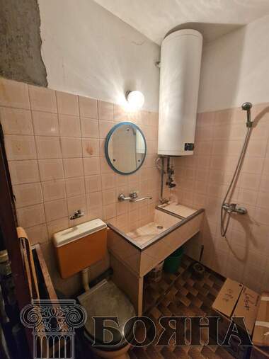 Продажба - Апартамент в Дружба 3,  Русе