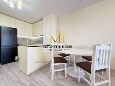 Miete - Wohnung in Horizont,  Burgas
