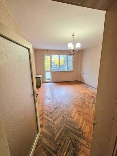 For sale - Apartment in Center,  Dobrich