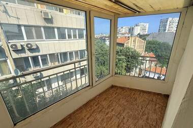 Kira - Apartman olarak VINS - Çerven ploshtad,  Varna