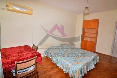Închiriere - Apartament în Ceaîka,  Varna