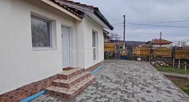 Продажа - Дом в Кошарица,  Бургас