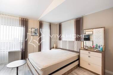 Продажба - Апартамент в Бриз,  Варна