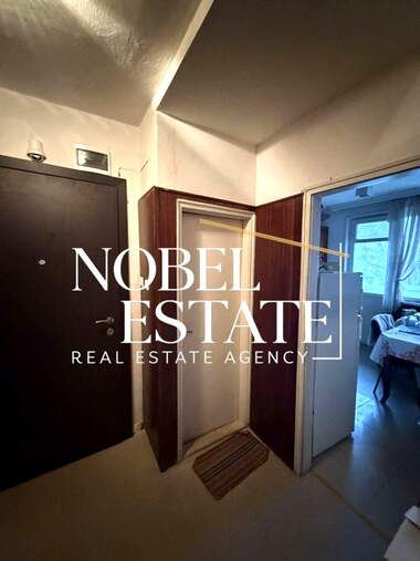 Продажа - Квартира в Лазур,  Бургас