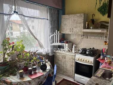 Продажа - Квартира в Могиличе,  Перник