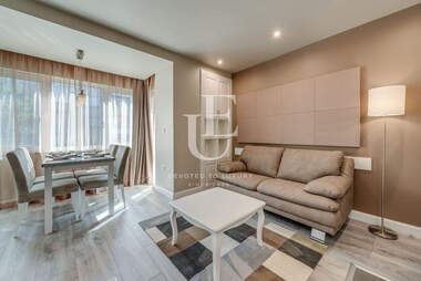 Kira - Apartman olarak Oborishte,  Sofia