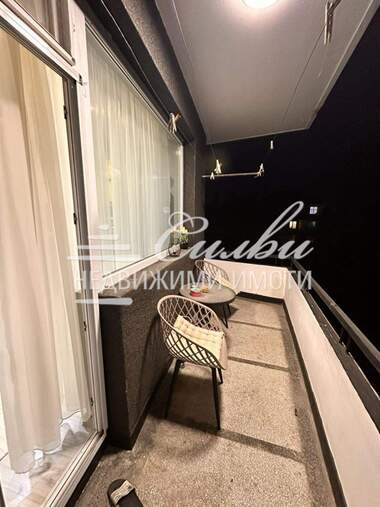 Vânzare - Apartament în Center,  Șumen