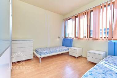 Продажба - Апартамент в Слънчев Бряг,  Бургас