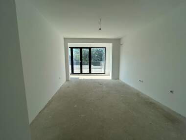 Продажба - Апартамент в Бриз,  Варна