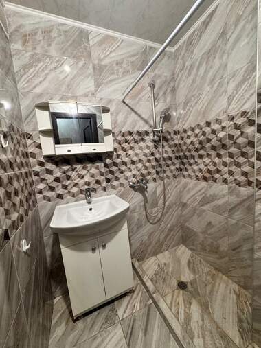 Vânzare - Apartament în Storgozia,  Pleven