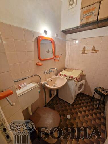 Продажба - Апартамент в Дружба 3,  Русе
