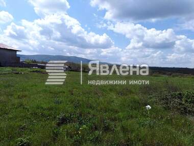 Продажба - Земеделска земя в Лозенец,  Бургас