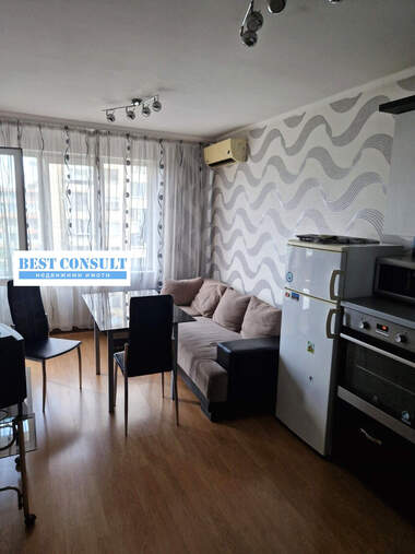 Kira - Apartman olarak Vazrajdane,  Ruse