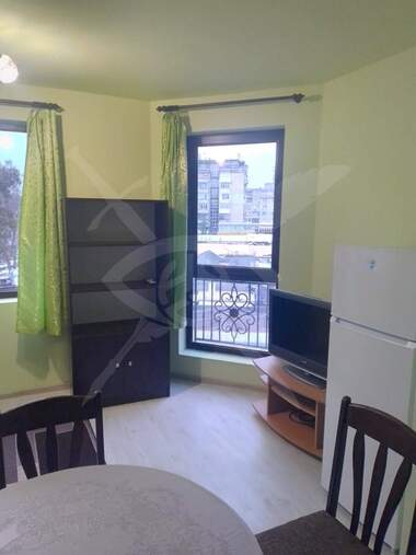 For rent - Apartment in Kolhozen pazar,  Varna