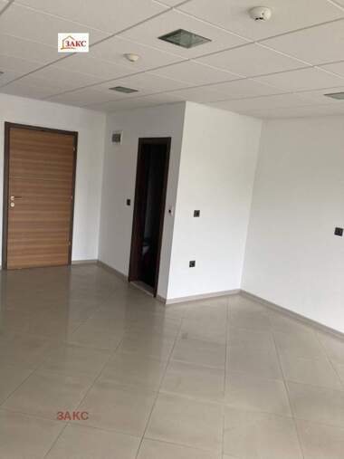 Miete - Büro in Zentar,  Kardjali