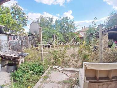 For sale - House in Dobrudjanski,  Shumen