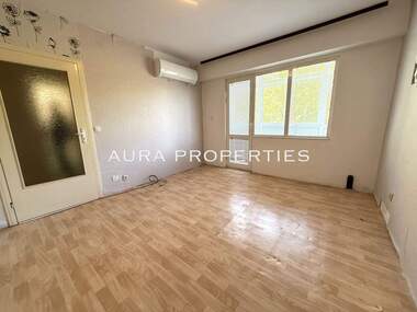 For sale - Apartment in Orel,  Razgrad