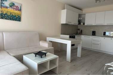 Verkauf - Wohnung in Asparuhowo,  Warna