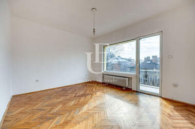 Vânzare - Apartament în Oboriștie,  Sofia