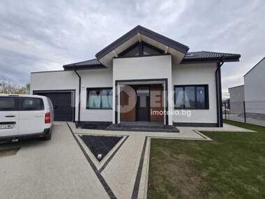 Verkauf - Haus in Radinowo,  Plowdiw