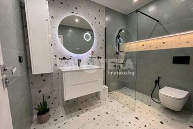 Închiriere - Apartament în Karpuzița,  Sofia