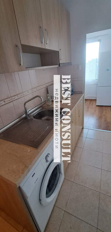 Kira - Apartman olarak Vazrajdane,  Ruse