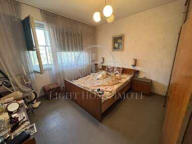 For sale - Apartment in Kiuchuk Parij,  Plovdiv