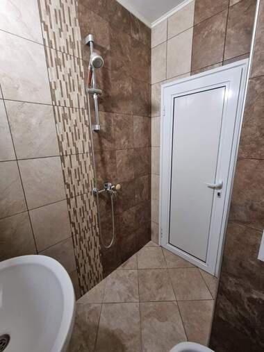 Miete - Wohnung in Slaweykow,  Burgas
