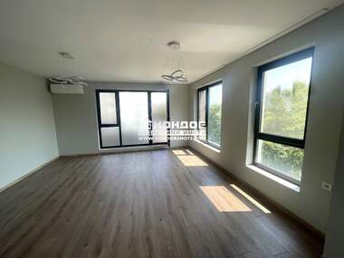 Vânzare - Apartament în Hristo Smirnenski,  Plovdiv