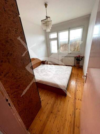 For sale - Floor of a house in Proslav,  Plovdiv